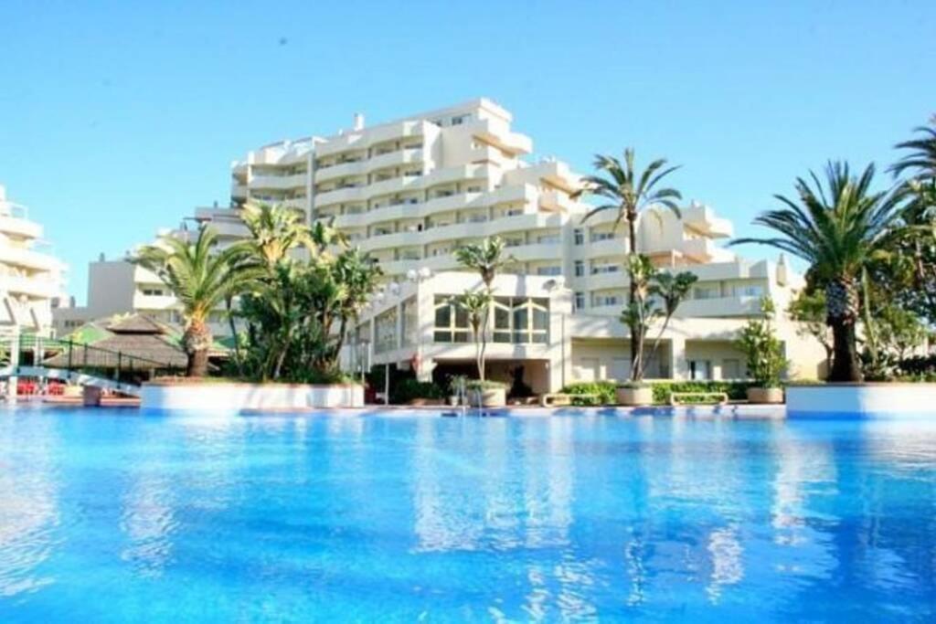 Sol Apartment - C&G Benal Beach Benalmádena Exterior foto