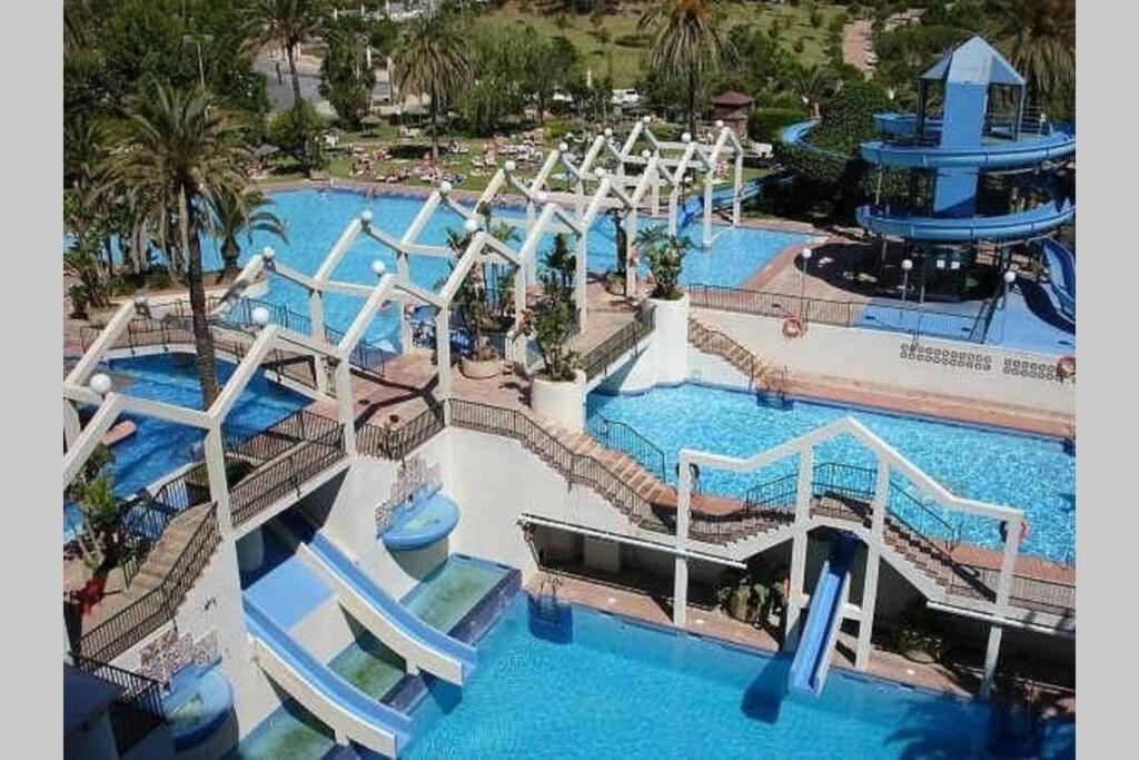 Sol Apartment - C&G Benal Beach Benalmádena Exterior foto