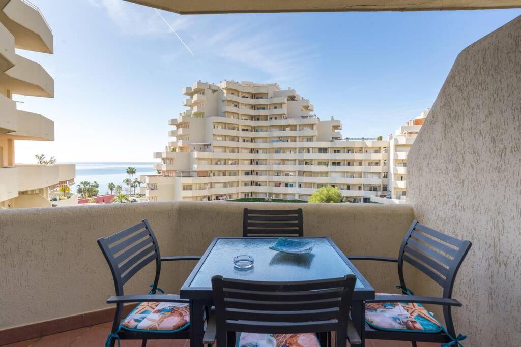 Sol Apartment - C&G Benal Beach Benalmádena Exterior foto