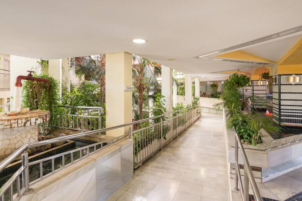 Sol Apartment - C&G Benal Beach Benalmádena Exterior foto