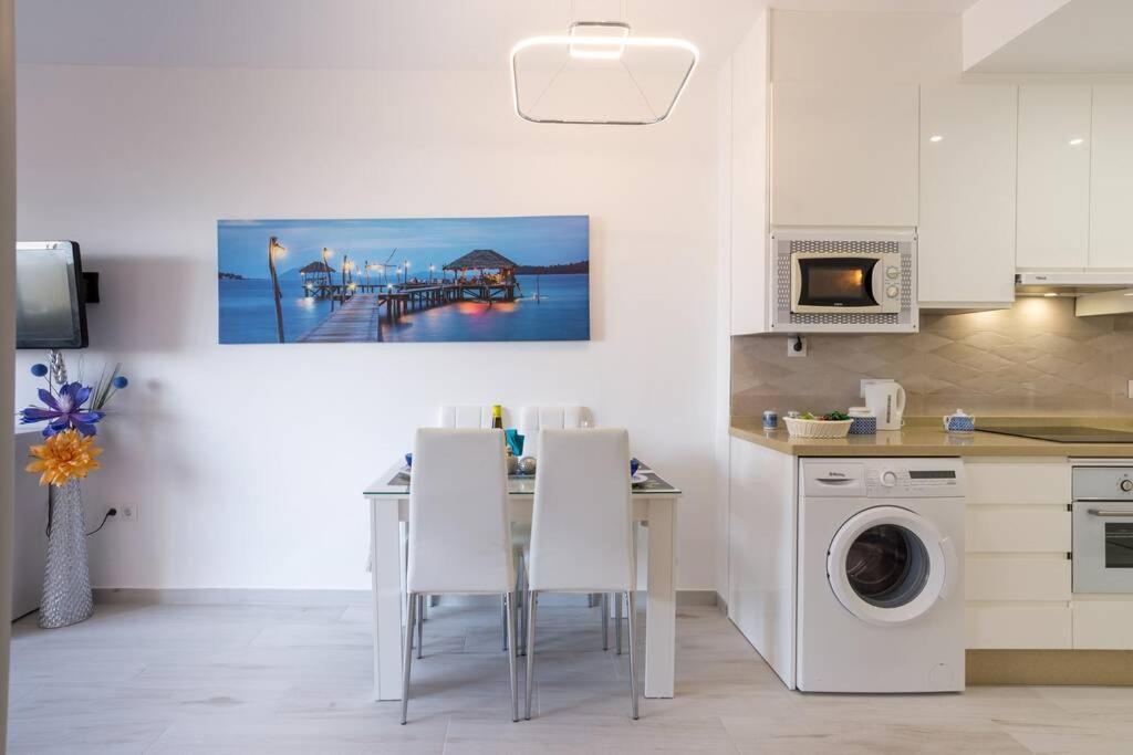 Sol Apartment - C&G Benal Beach Benalmádena Exterior foto