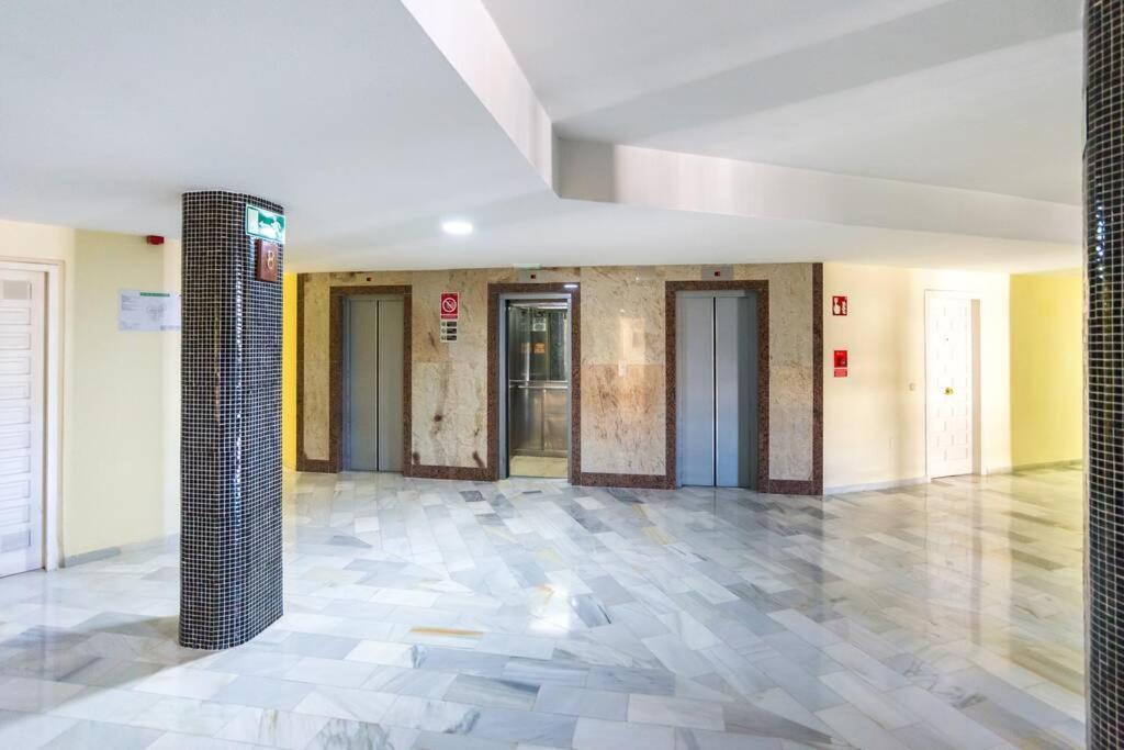 Sol Apartment - C&G Benal Beach Benalmádena Exterior foto