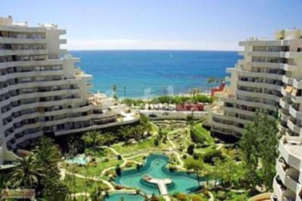 Sol Apartment - C&G Benal Beach Benalmádena Exterior foto