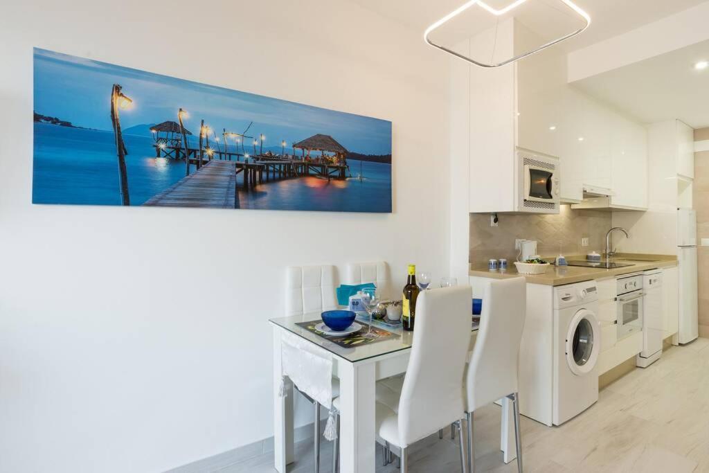 Sol Apartment - C&G Benal Beach Benalmádena Exterior foto